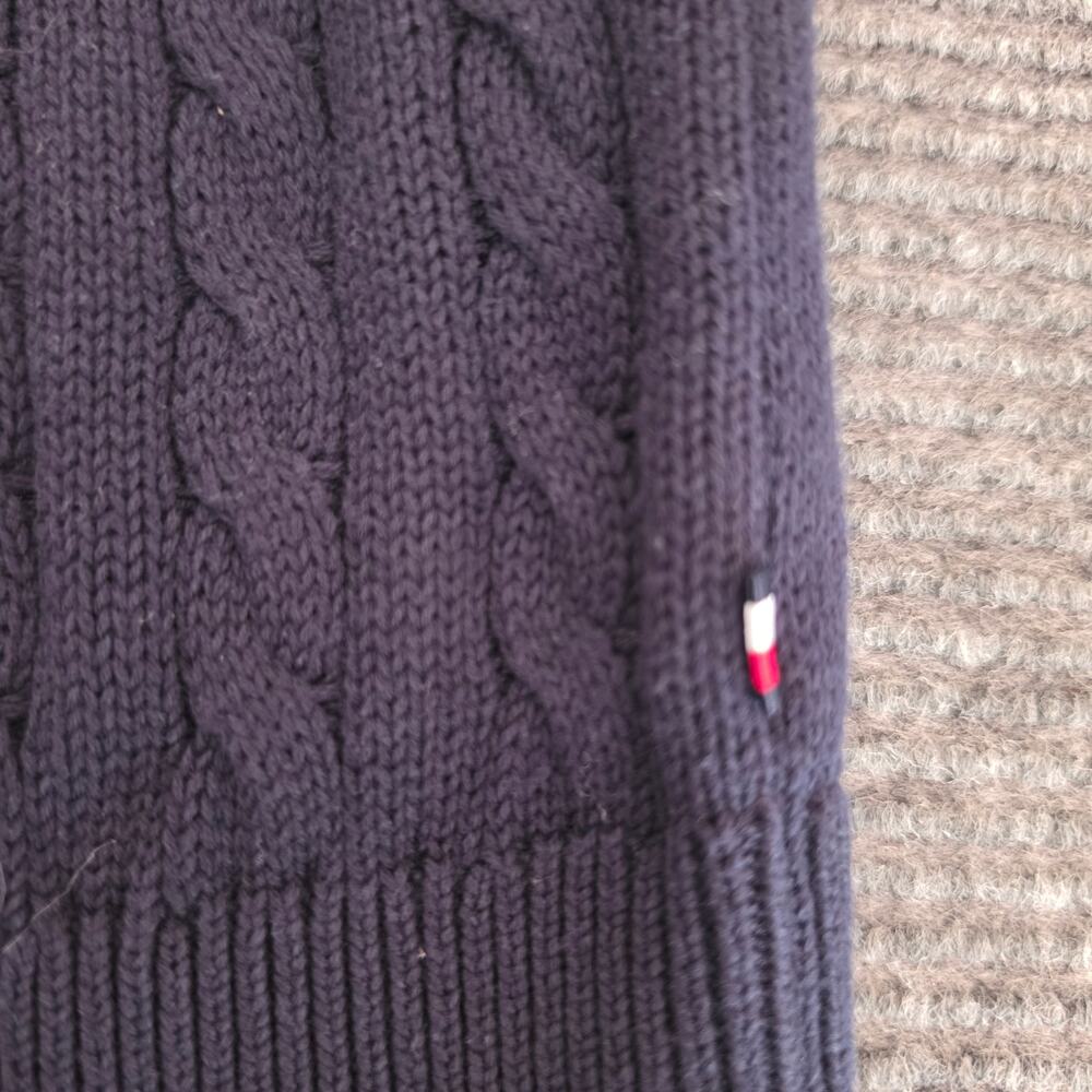 Tommy Hilfiger Women's 1X Fair Isle Cable Knit Sweater Navy Blue Red White - Picture 7 of 9